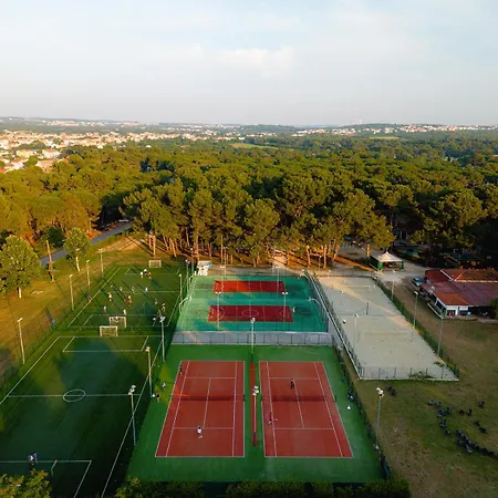 キャンプ場 Glamping Istrie Fažana