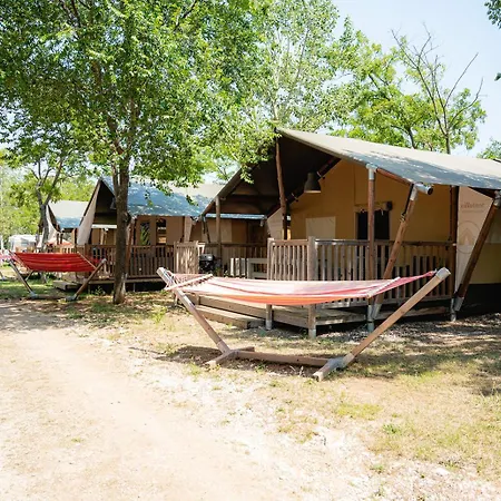 Glamping Istrie キャンプ場 *